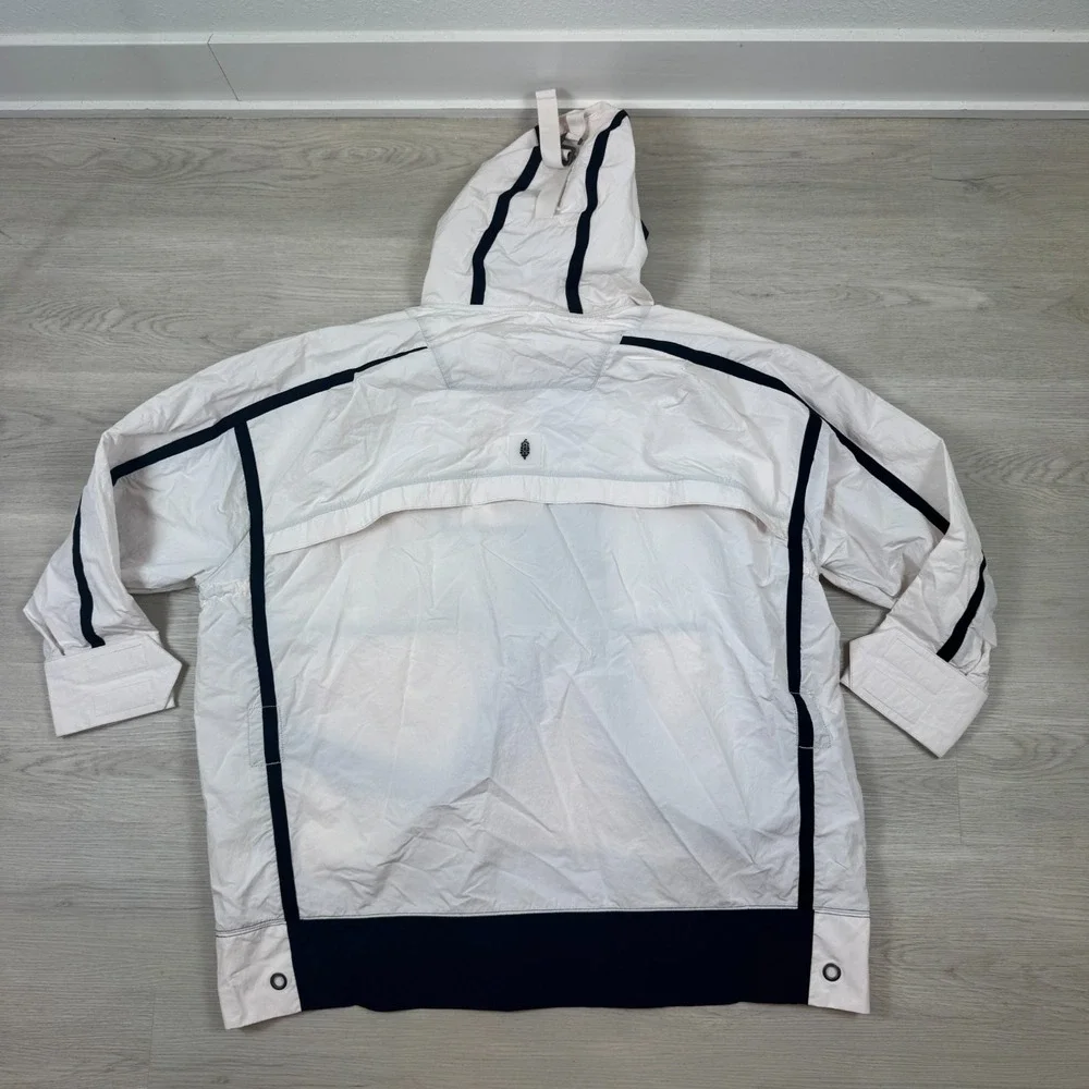 Free People‎ Movement Peace Out Backpack Parachute Parka Size XS/S White